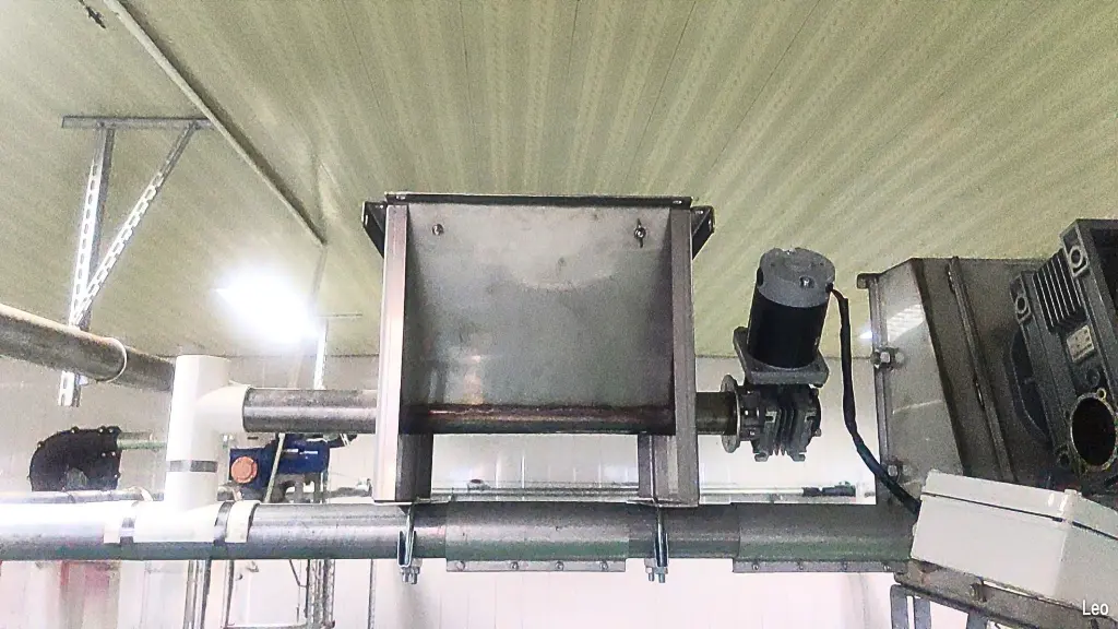 microdoser on chain indoor.webp